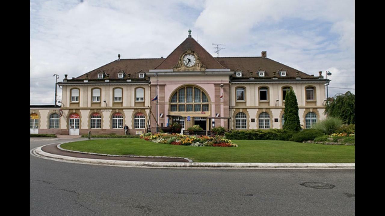 סאן לואיס Bel Appartement Near Bale Mulhouse Airport מראה חיצוני תמונה